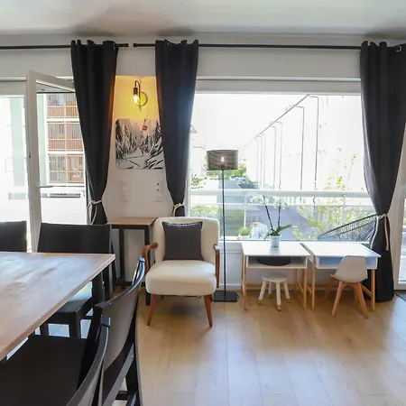 Chez Lou Proche Du Moderne Annecy