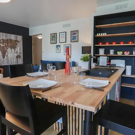 Chez Lou Proche Du Moderne