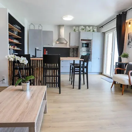 Chez Lou Proche Du Moderne Apartment