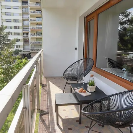 Chez Lou Proche Du Moderne Apartamento